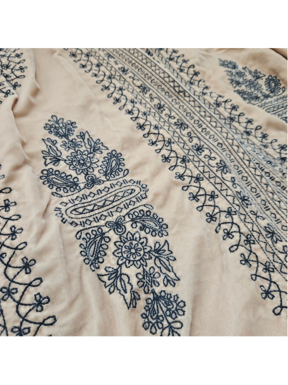 Zara Boho Embroidered Floral Open Long Line Cardigan Velvet Kimono Womens Medium - Picture 2 of 6